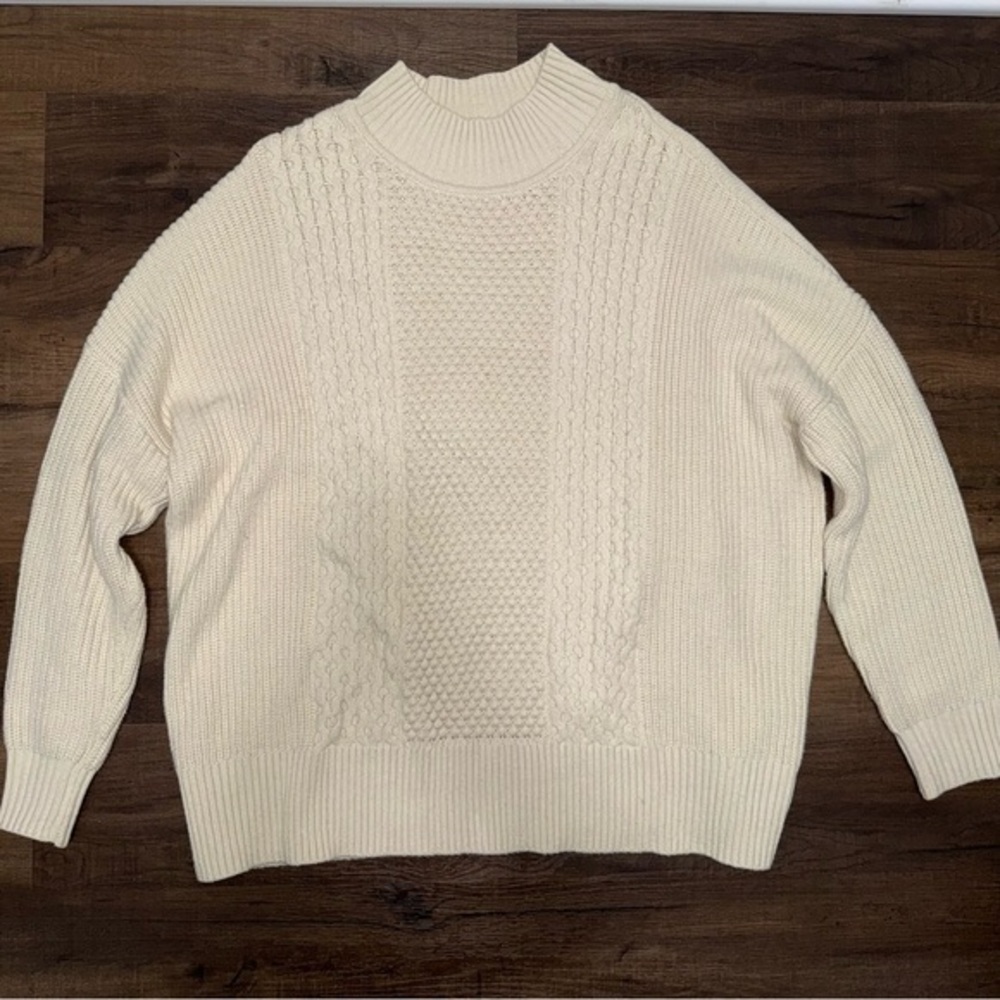 Gap Cream Color Mock Neck Cable Knit Sweater